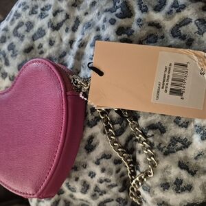 Heart-Shaped Pink Crossbody Bag